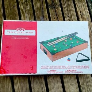 Holliday time table top billards